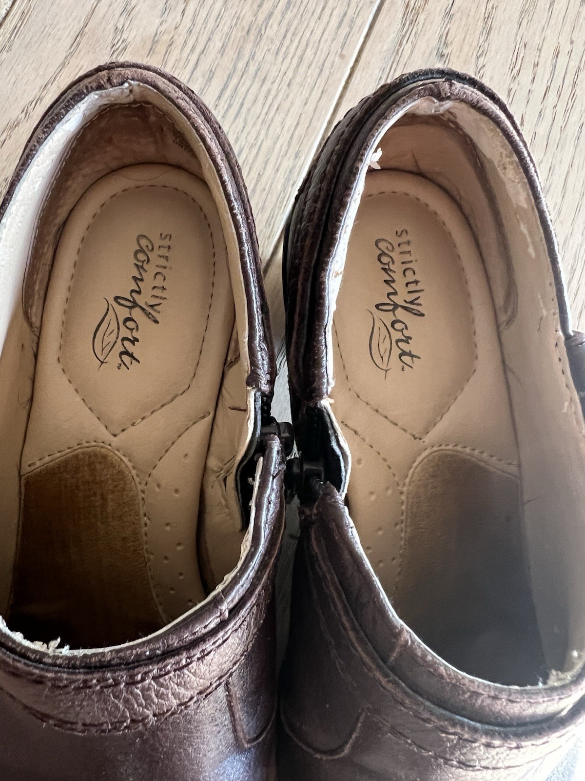 Strictly Comfort Savannah Brown Leather Side Zip Shoes 6.5 Block Heel