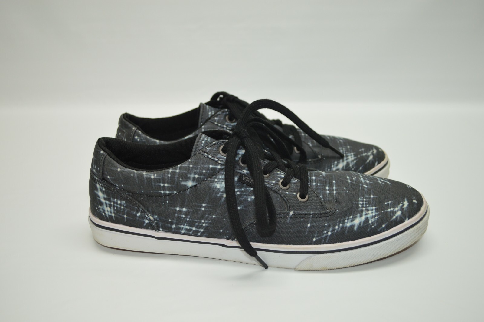Vans Galaxy Black Canvas Women’s Casual Sneakers Size 8.5