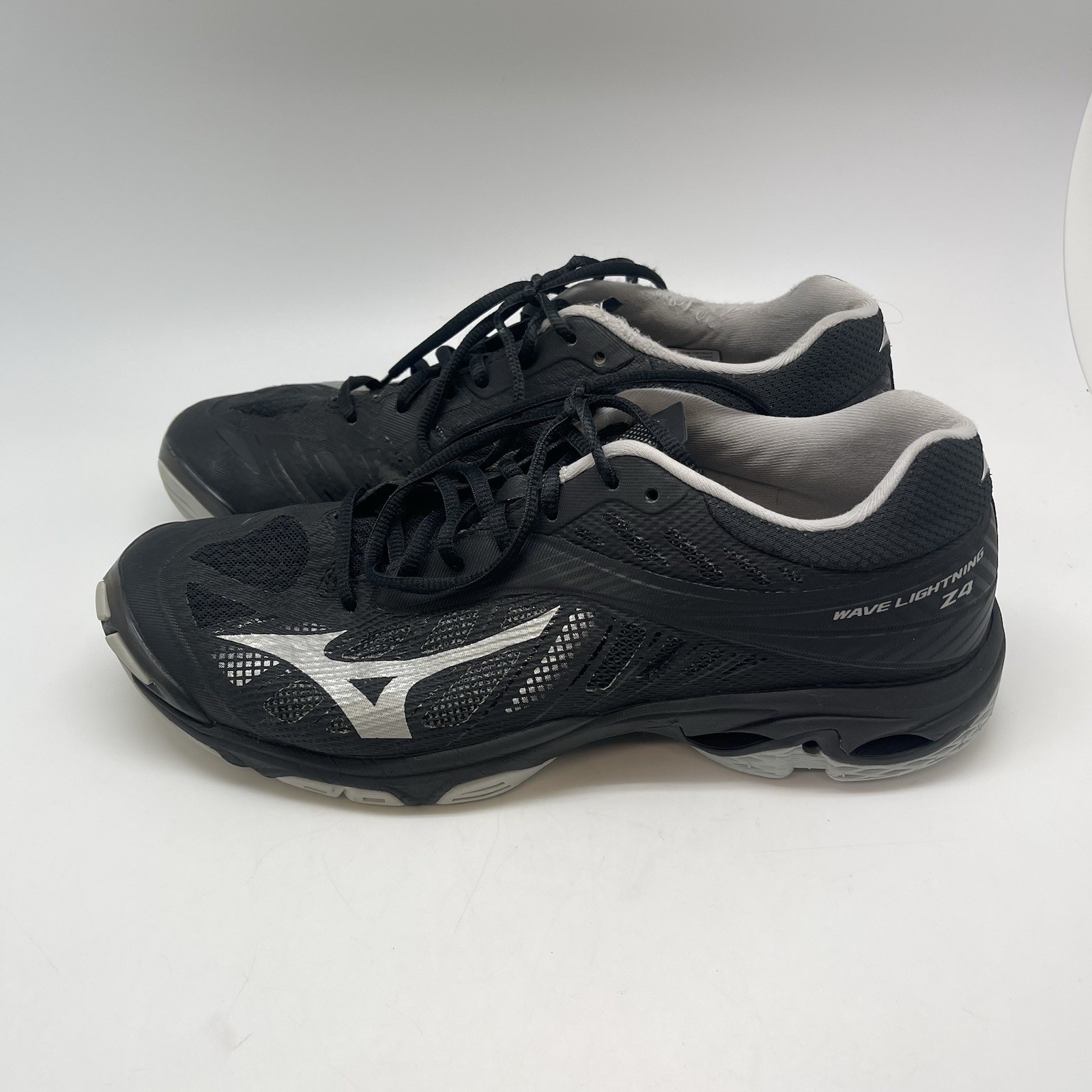 Mizuno Sneakers Womens 11 Wave Lightning Z4 430235 Black Running Athletic Shoes