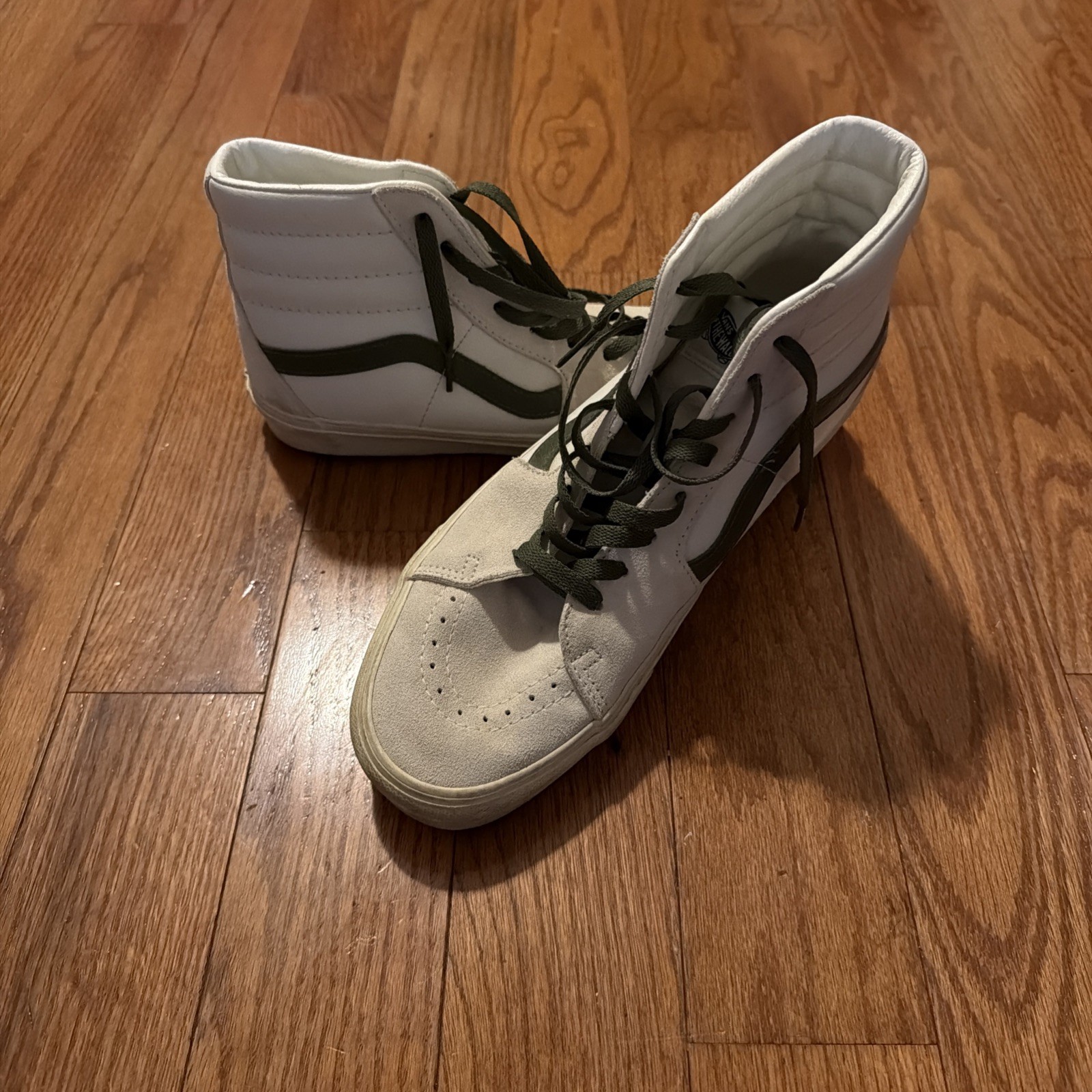 Vans Sk8-Hi Off-White/Olive Size 10 US Men’s