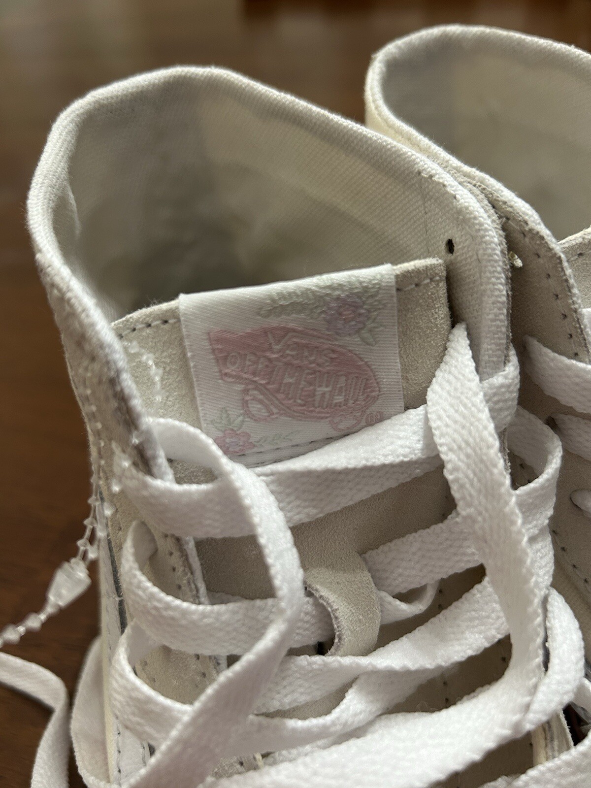 Vans Sk8-Hi Skate White/Pink Tapered Suede High Sneaker Men 5 Women 6.5 RARE