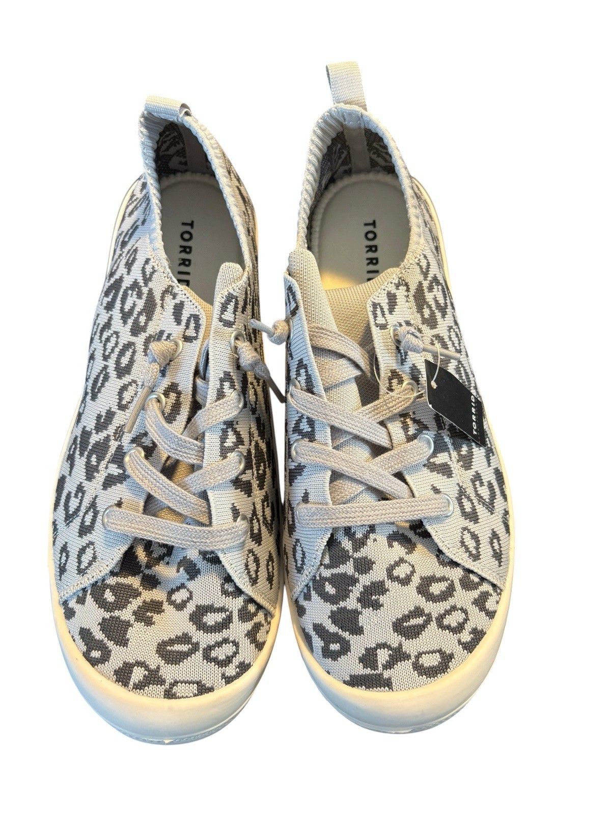 Torrid Grey Leopard Knit Ruched Sneaker Women Size 10