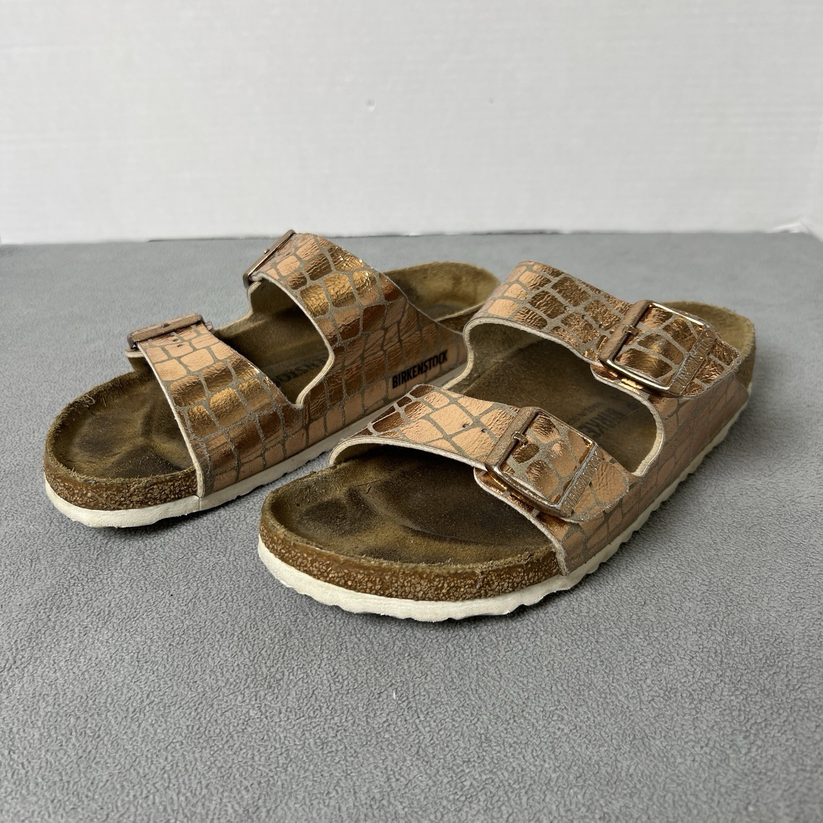 Birkenstock Unisex Adult Arizona Gator Gleam Size EU 40 US 9 Women
