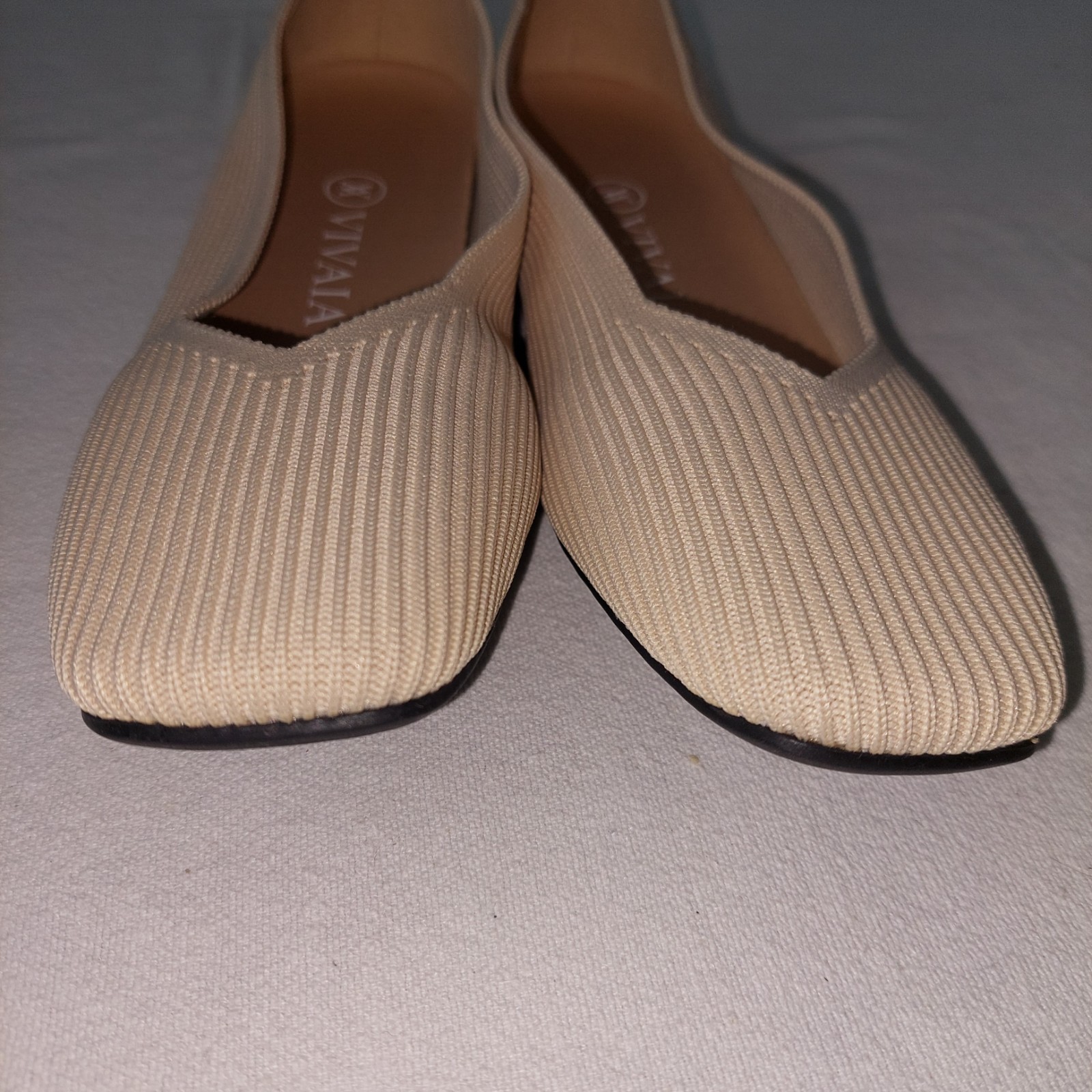 Vivaia Square Toe Margot V Cut Flats Shoes Size 6.5 US / 37 EU Cream Knit Ballet