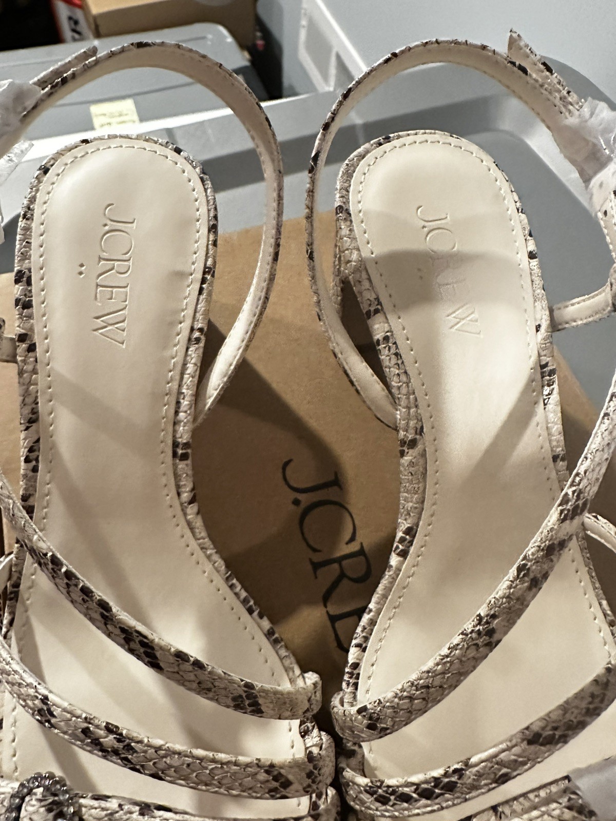 New in box $138 J Crew Women’s Strappy Buckle Heels Shoes Snake Size 5.5 CI966