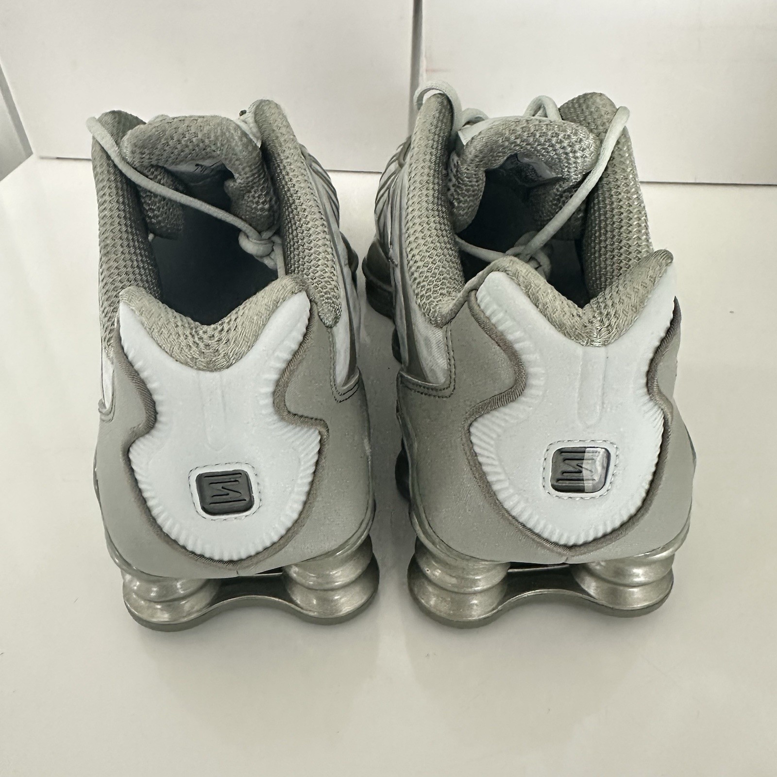 Nike Shox TL NBY Silver Light Green AR3566-006 Womens Size 10/ Mens Size 8.5