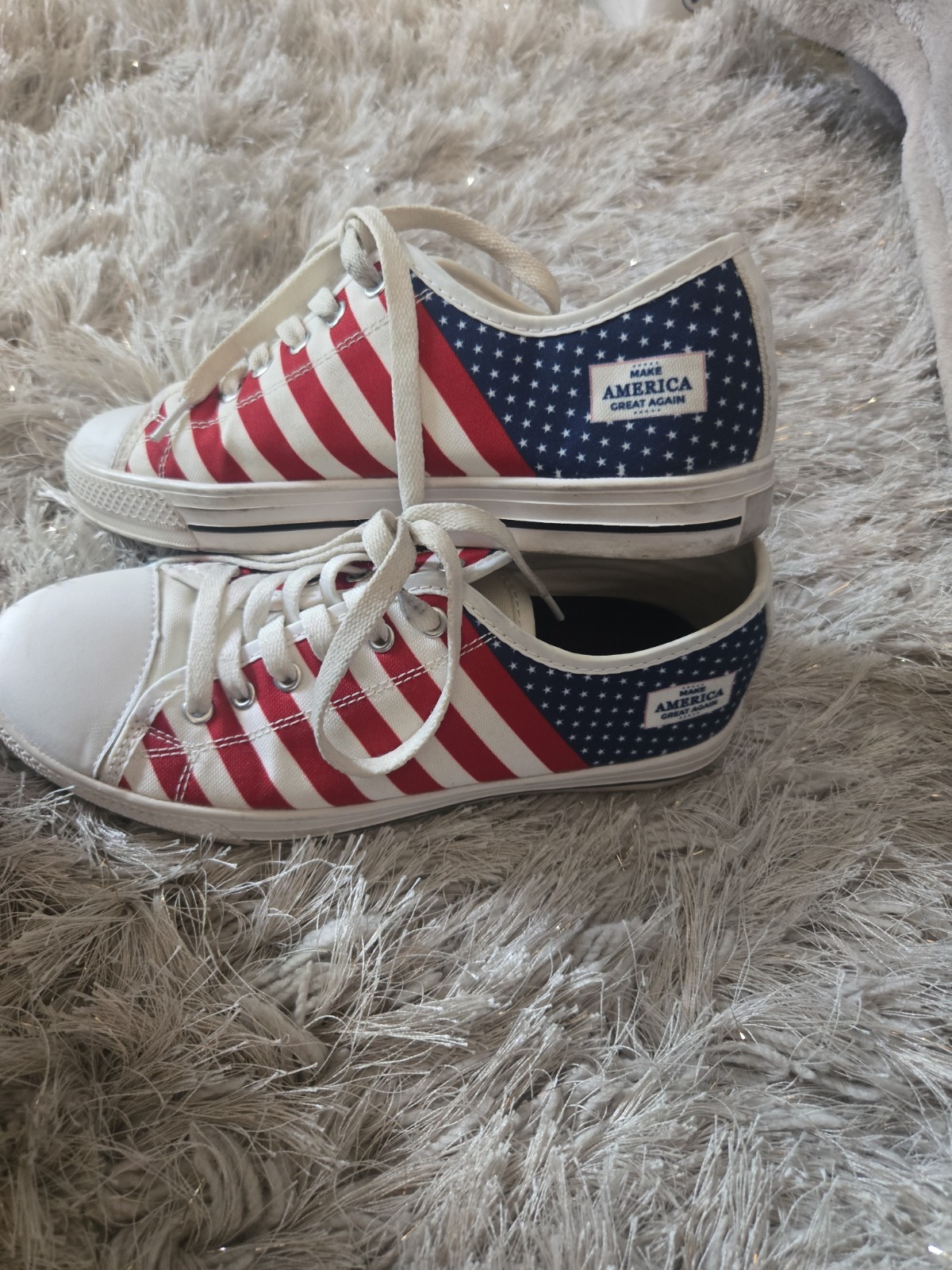 Sneakers. Women’s 7 Men’s 5 Red/Wht/Blue. Patriotic American Flag.