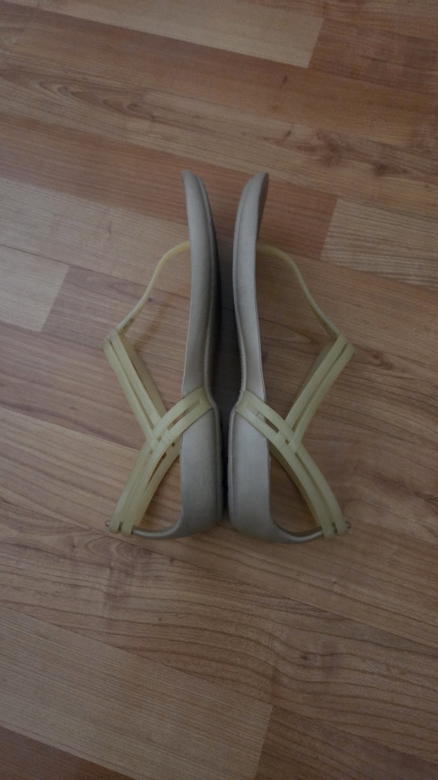 CROCS Sandal Womens Sz 9 Isabella T-Strap Thong Iconic Comfort Jelly Light Tan