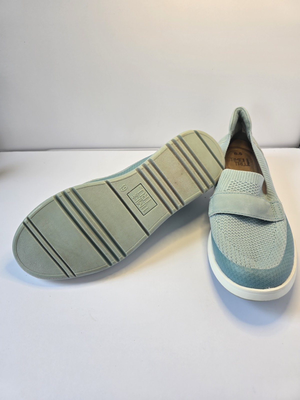 Time & Tru Women’s Blue Comfort Shoes Size 6.5