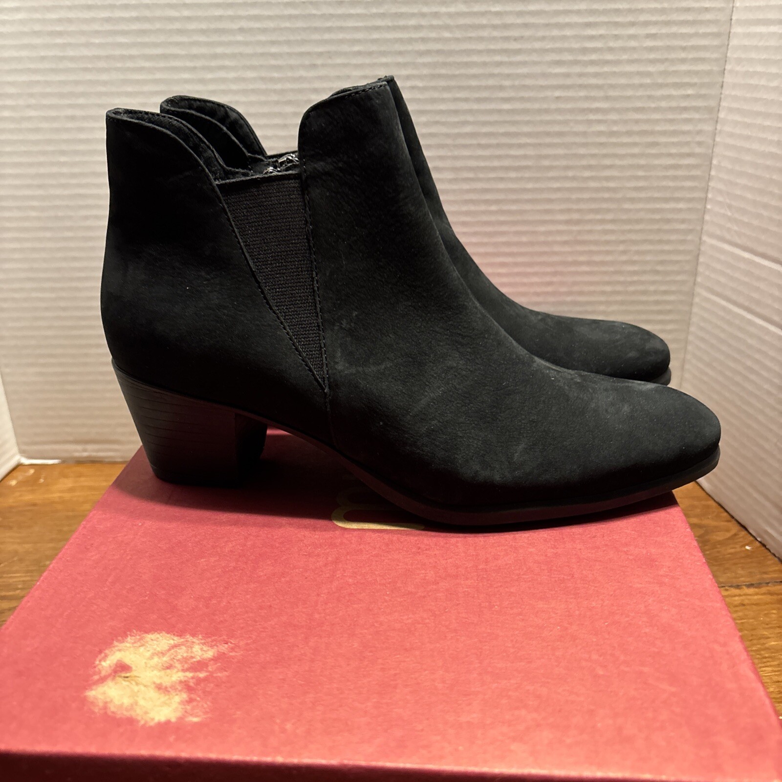 Munro Shoes Womens 7 N Jackson M612886 Suede Side Zip Black Dress Casual Party