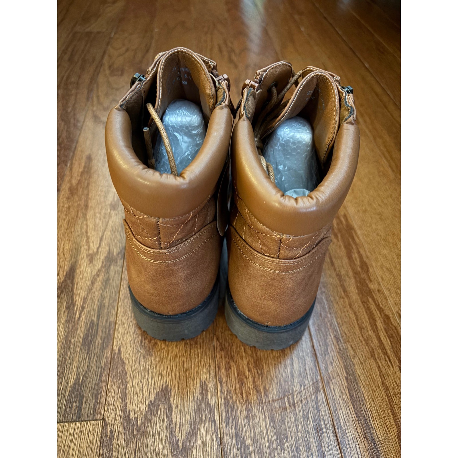 Vepose Brown Ankle Boots Size 8.5, new with tag
