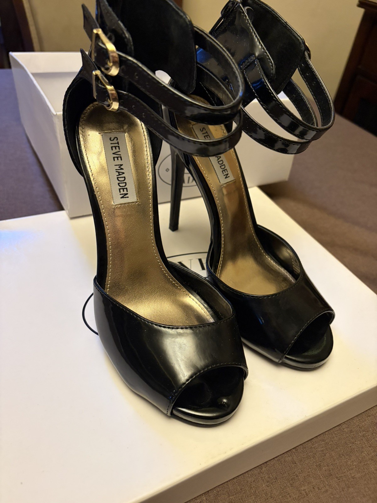 Steve Madden MAIRA Stiletto Heels Black 8.5 M Excellent Condition