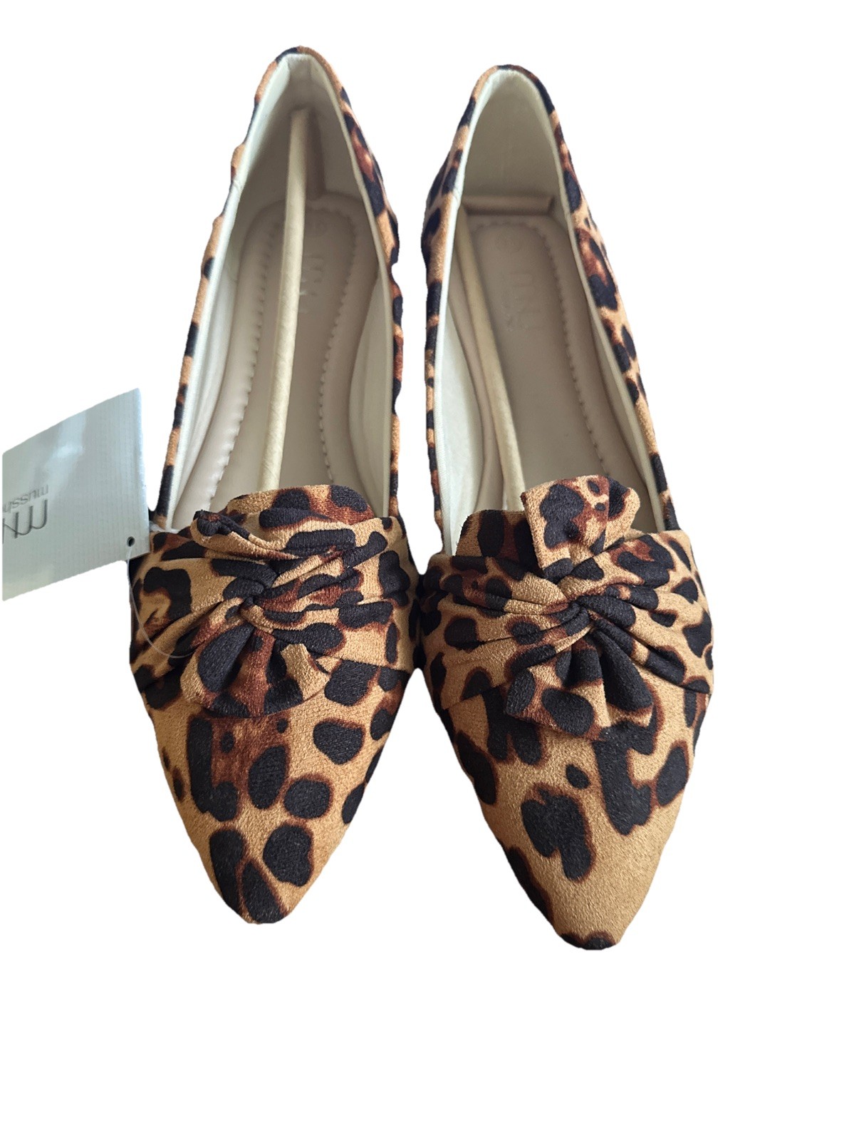 Musshoe Leopard Print Pointed Toe Flats Size 9.5 Chic Slip On Loafers Shoes