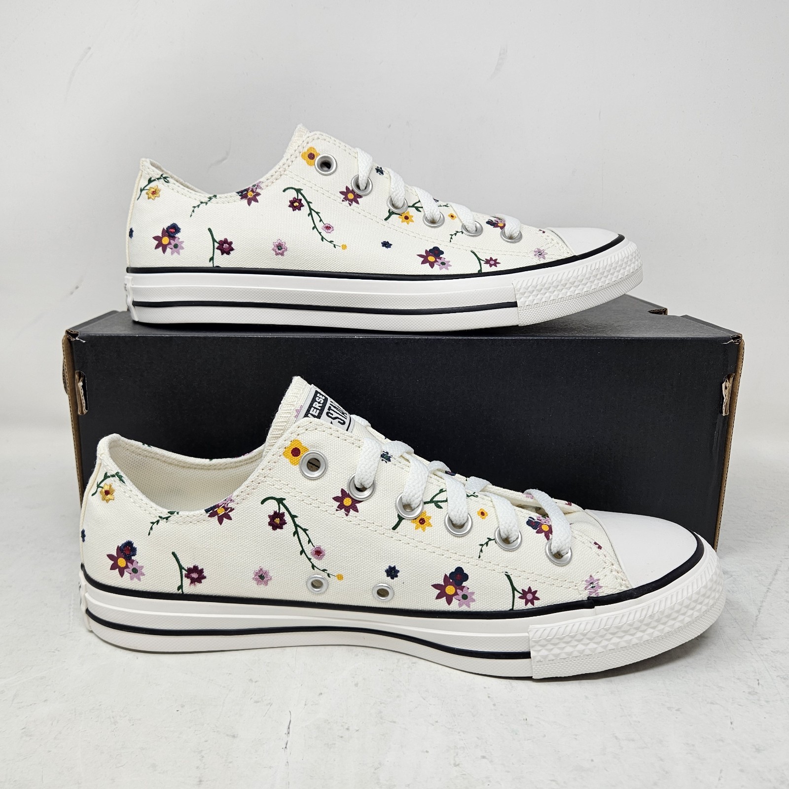Converse Wmns Chuck Taylor All Star Low ‘Floral’ / A16521F / Size 7 Women’s