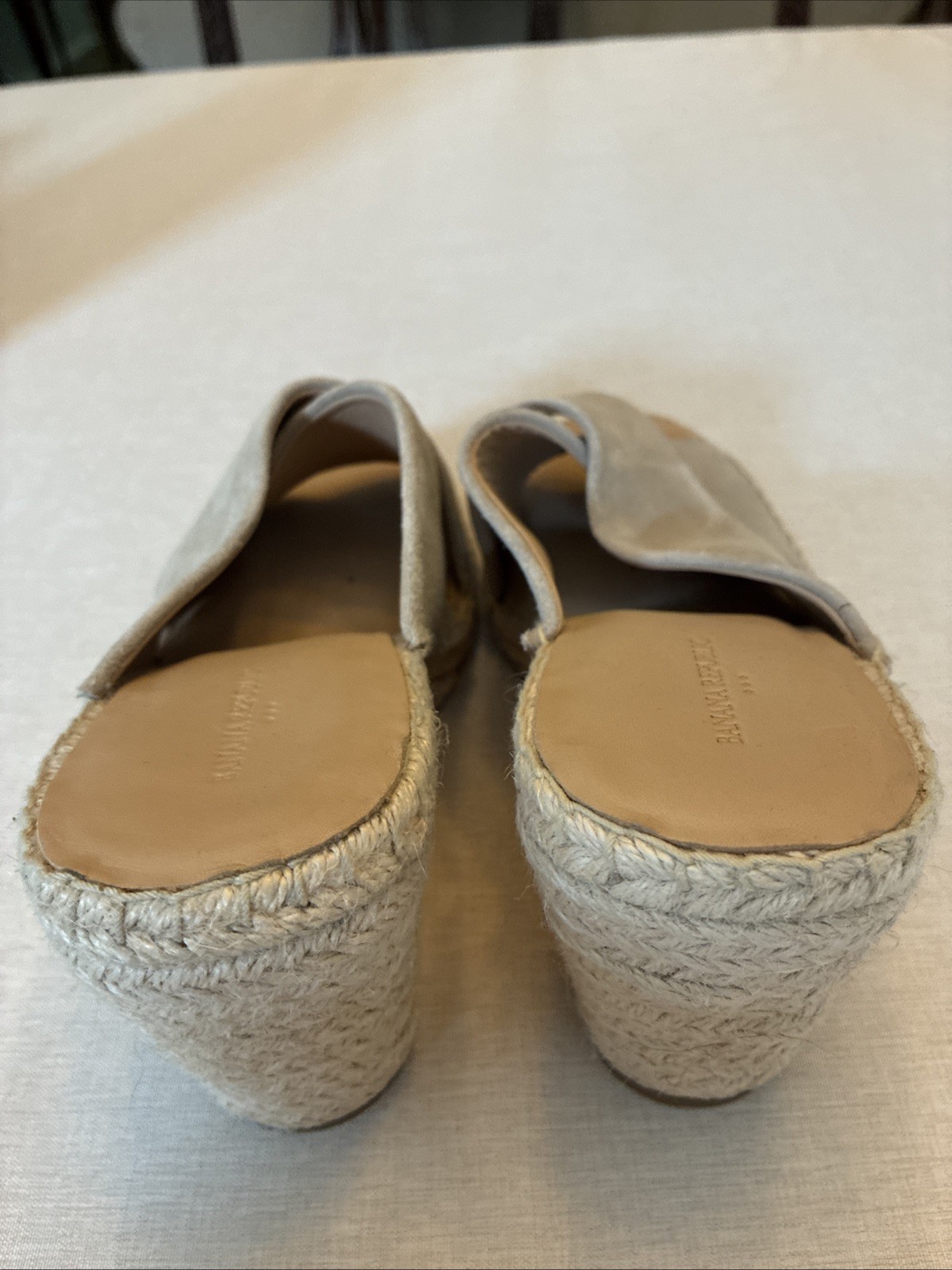 Banana Republic, Wedge, Sandal, Color Sand, Size 8.5 NEW
