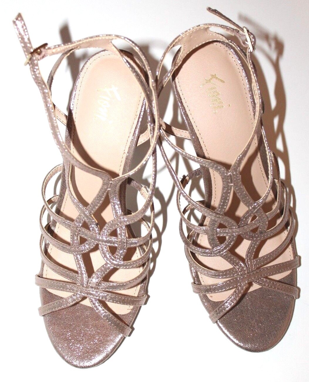 Fioni Women’s LIA Metallic Bronze Strappy Open-Toe Stiletto Sandal Shoes 7-10M