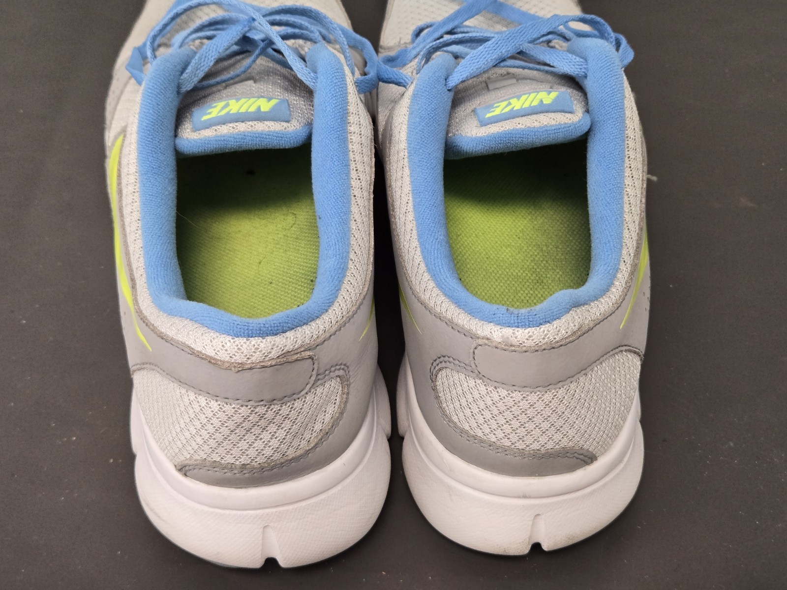 Nike Flex Experience RN Womens Athletic Running Shoes Gray Blue Year 2012 Sz 11
