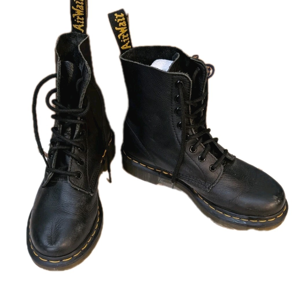 Dr. Martens Pascal 1460 Virginia Lace Up Leather Ankle Boots 8-Eye Size 7 Black