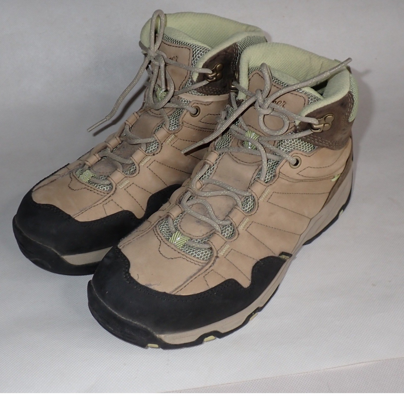 Danner NOBO Mid Hiking Boots Women 10.5 Taupe Gore-tex Waterproof trail outdoor