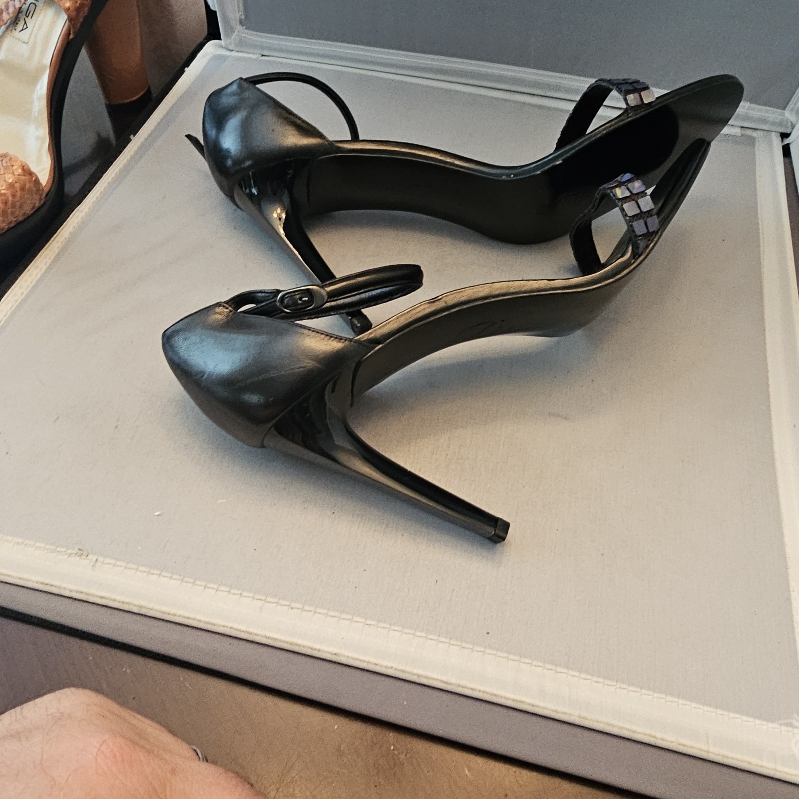 Delman Made in Spain Size 10.5 M Black Open Toe 4″ High Heels, See Pics for Cond