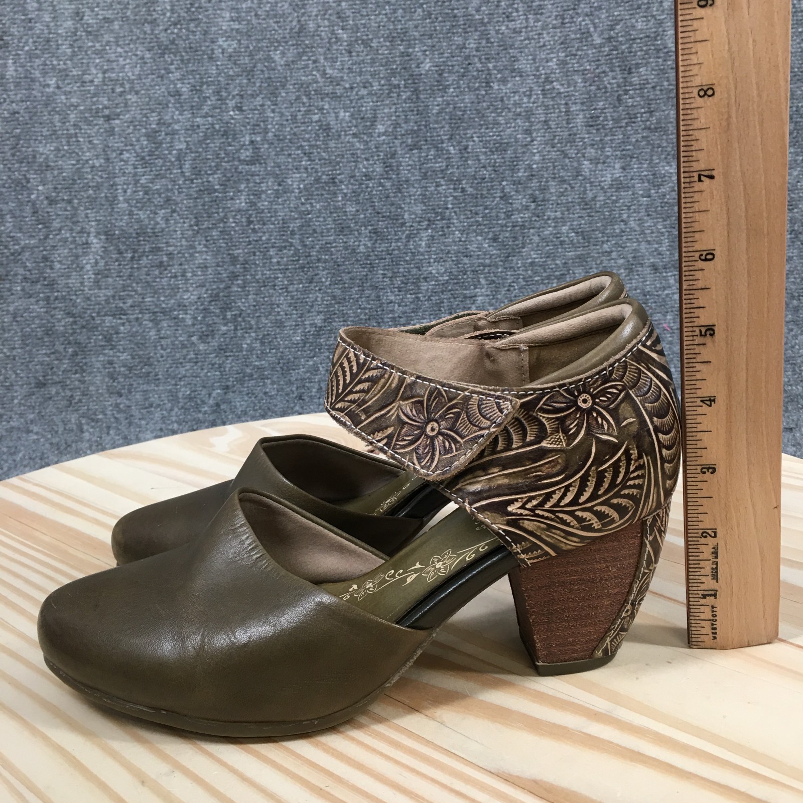 L’Artiste by Spring Step Toolie Shoes Womens 38 Ankle Strap Tooled Casual Green