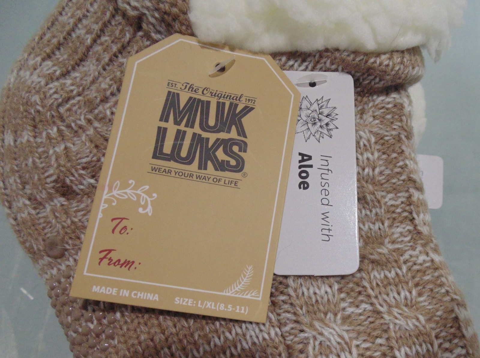NWT 2 pr MUK LUKS Short Slipper Socks L/XL (8.5 x 1) Infused w/ Aloe Green Tan