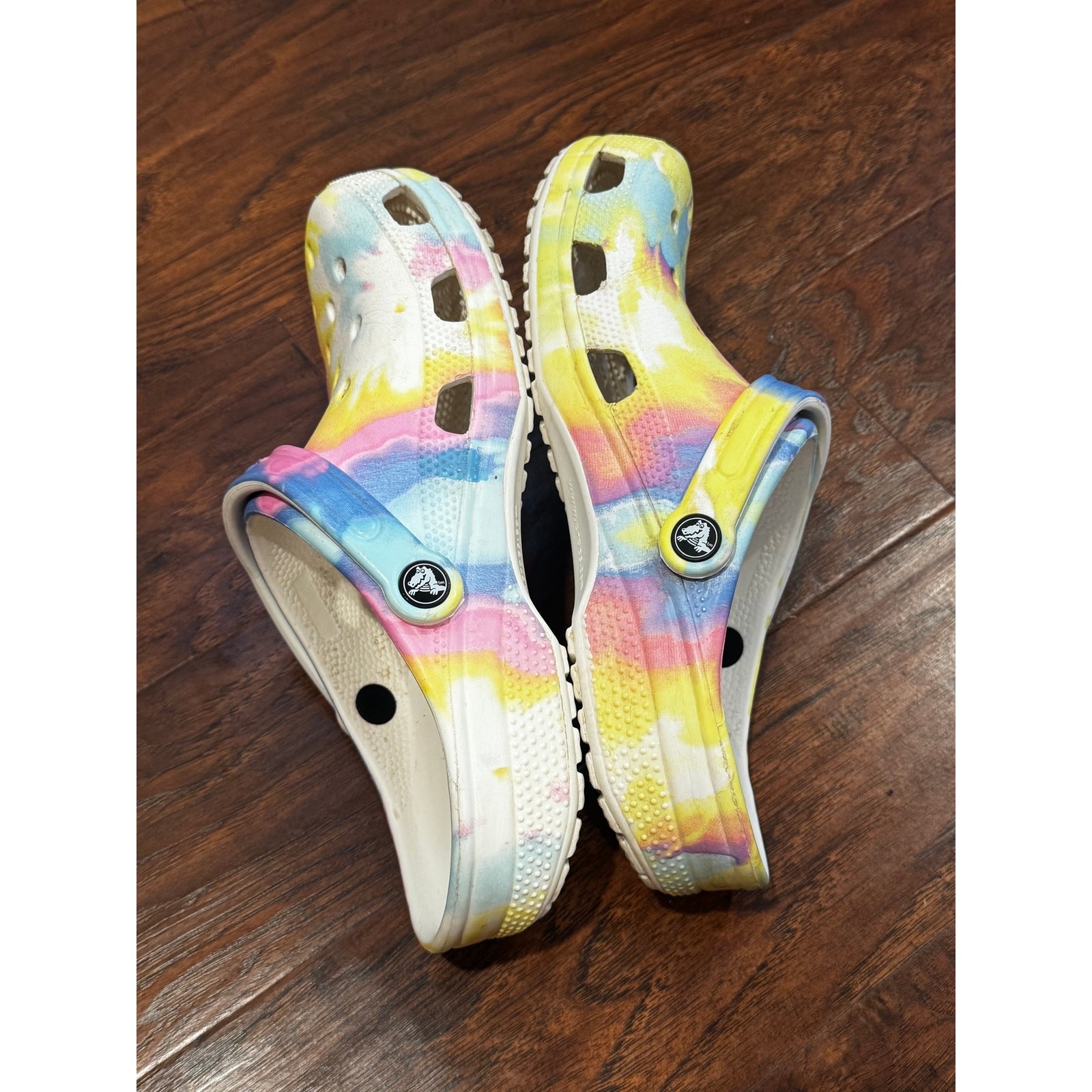 Tie Dye Graphic Pattern Multicolored Pastel Crocs W 10 M 8 Slip On Shoes Clogs