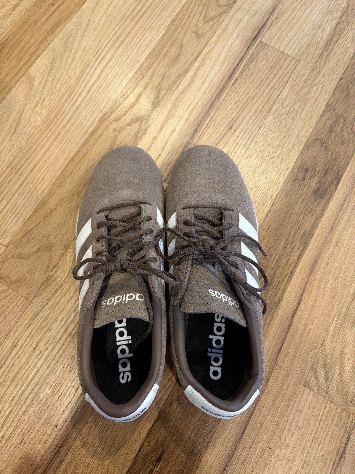 Adidas Grand Court Lo Sneaker Women’s Size 9 Brown And White