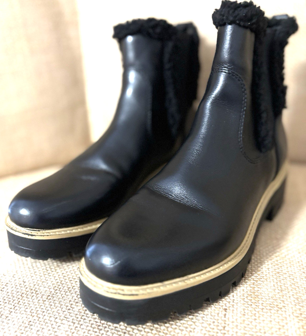 Marc Fisher Women’s Leather Ankle Boot Sz 8M Faux Fur Low Heel Pull On