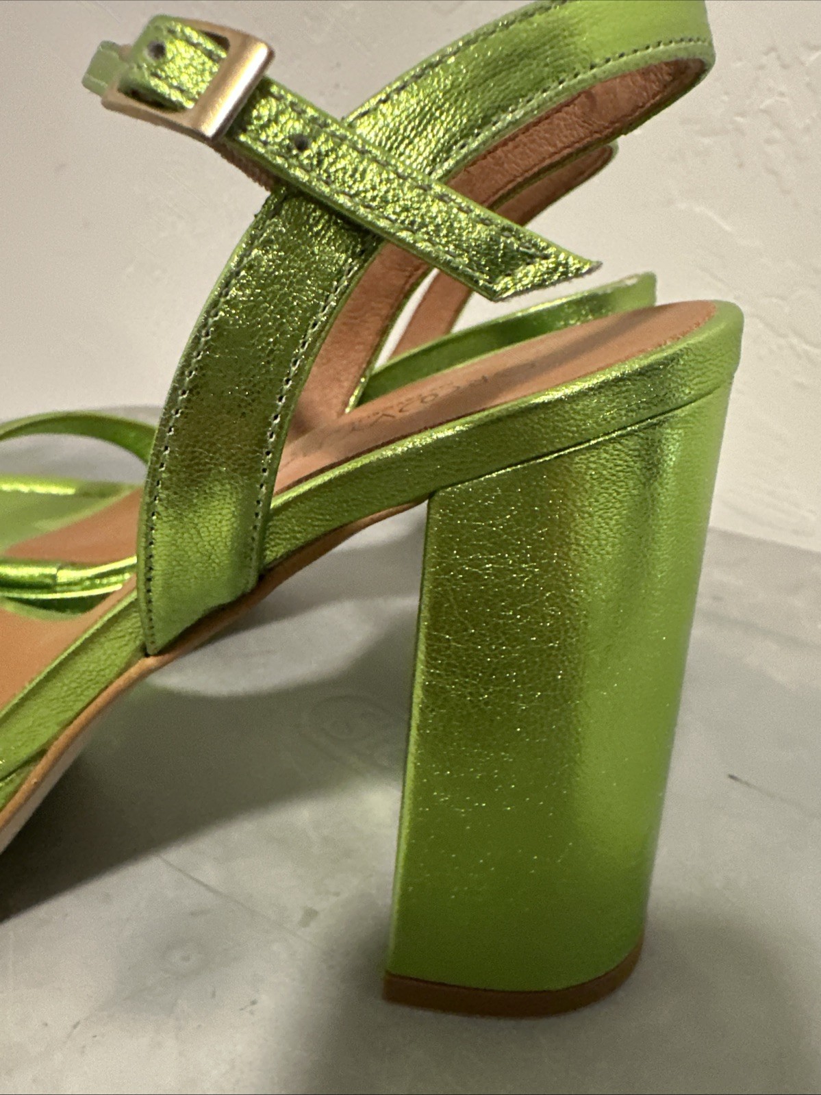 Groovy Babe Metallic Green Platform Funky Ankle Straps Sandals Heels Sz 39/ 8.5