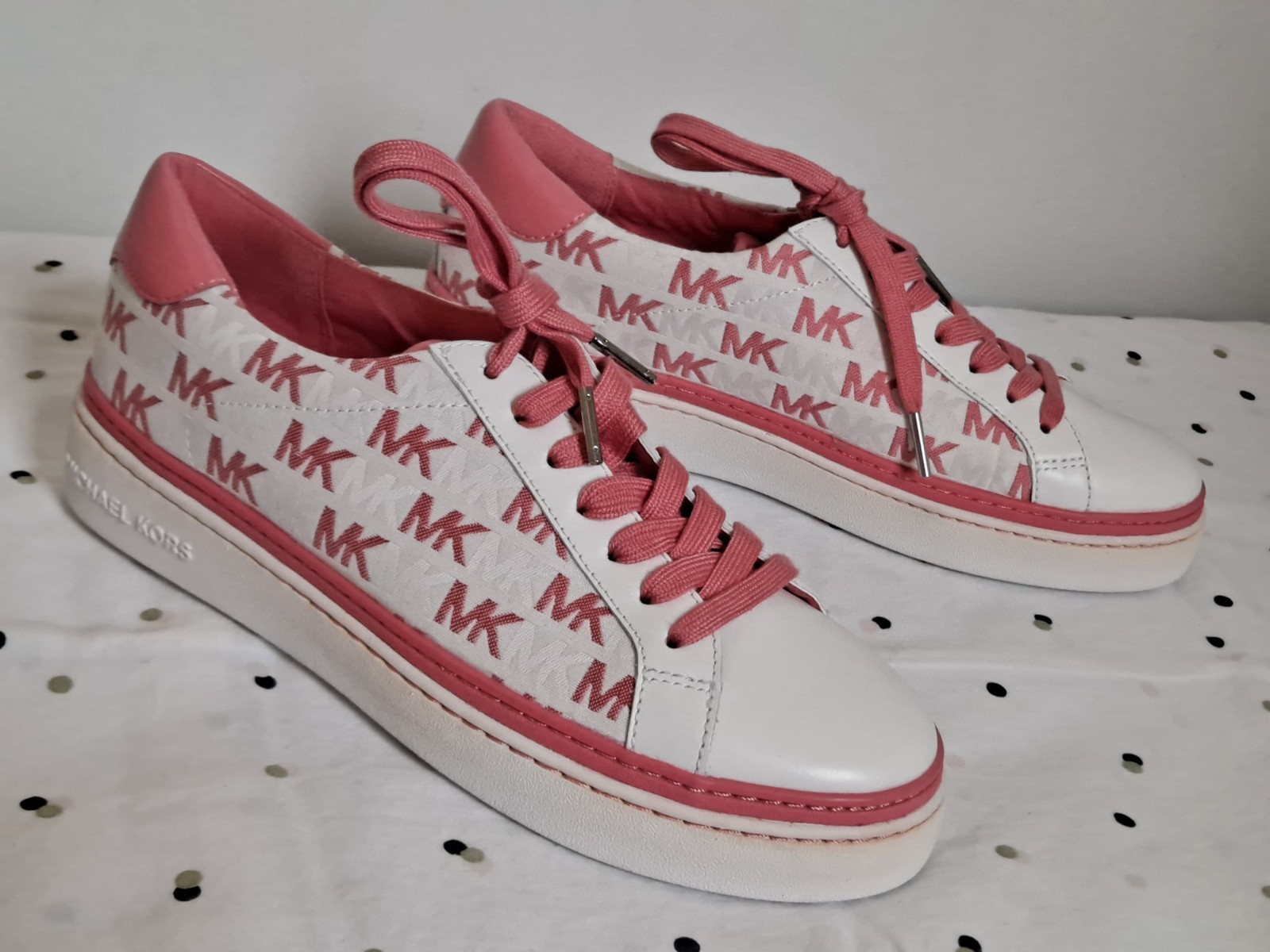 Michael Kors Women’s Size 8M Pink & White Textile/Leather Sneakers Shoes