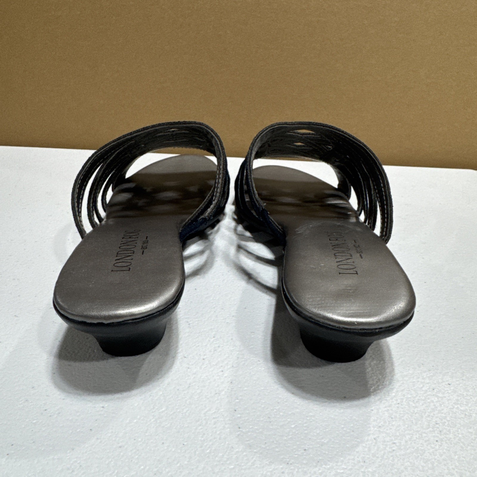 London Fog Ellie Navy Stones Slip On Shoes Mules Slides Sandals Low Heel Size 8