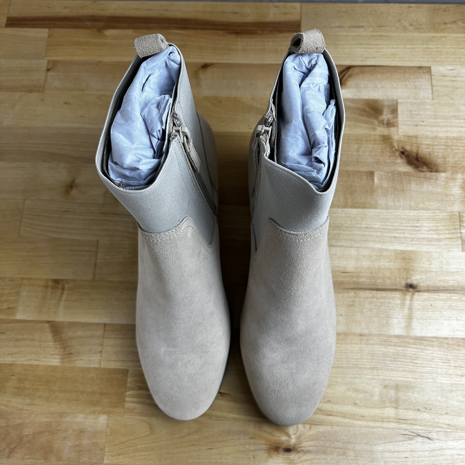 Violet & Red Loaded Knit Cuff Bootie Tan Neutral Comfort Fall Winter Size 8.5