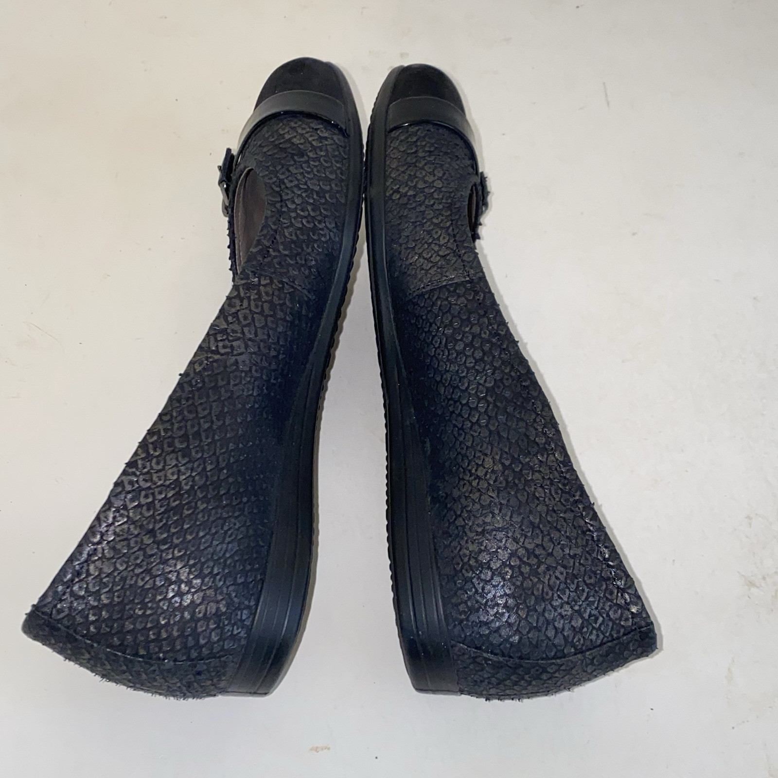 Ecco Touch 15 Black Reptile Cap Toe Ballet Flats Womens Size 35 (US 4 – 4.5 )