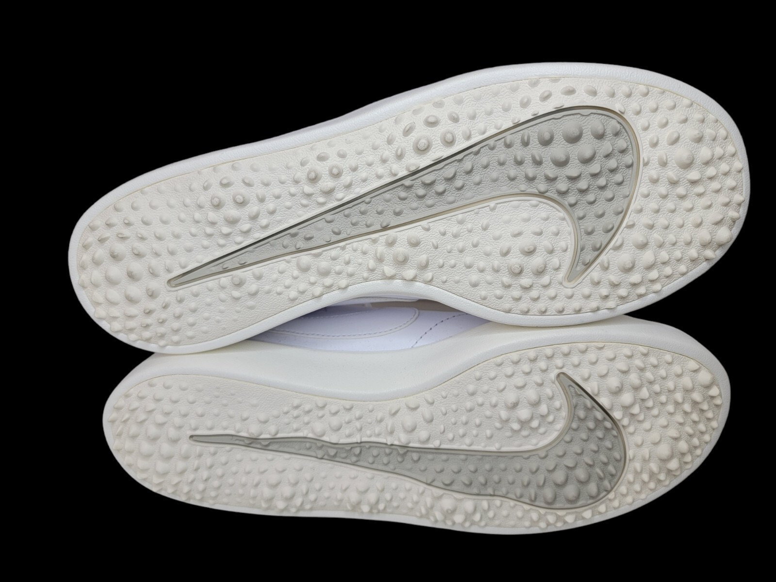 Nike Women’s Course Classic Golf Shoes White Waterproof Leather Size 8.5 US