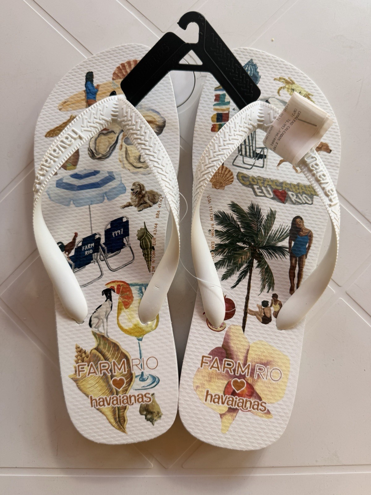 Havaianas x Farm Rio Flip Flops 11/12W 9/10M White Beach Summer Brazil Vacation