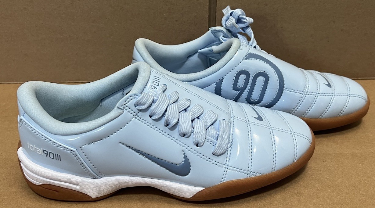 NEW Nike Total 90 III (3) Celestine Blue Gum Women’s Size 5 IB5666-401 Shoes
