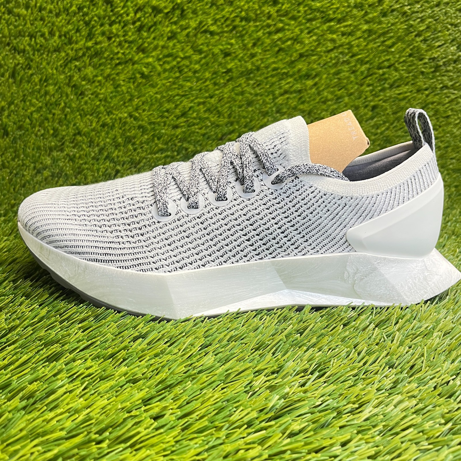 Allbirds Tree Flyer Womens Size 10 White Black Athletic Running Shoes Sneakers