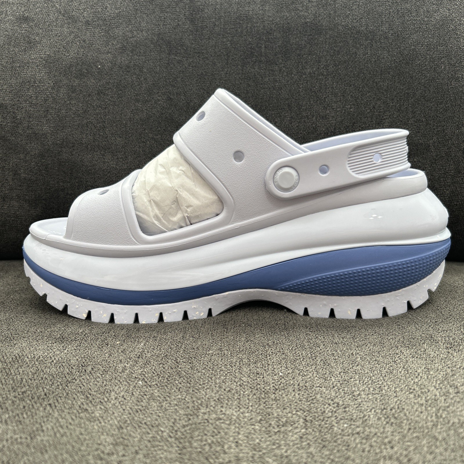 Crocs Classic Mega Crush Sandal Women’s 10 Mega Crush White Platform Slingback