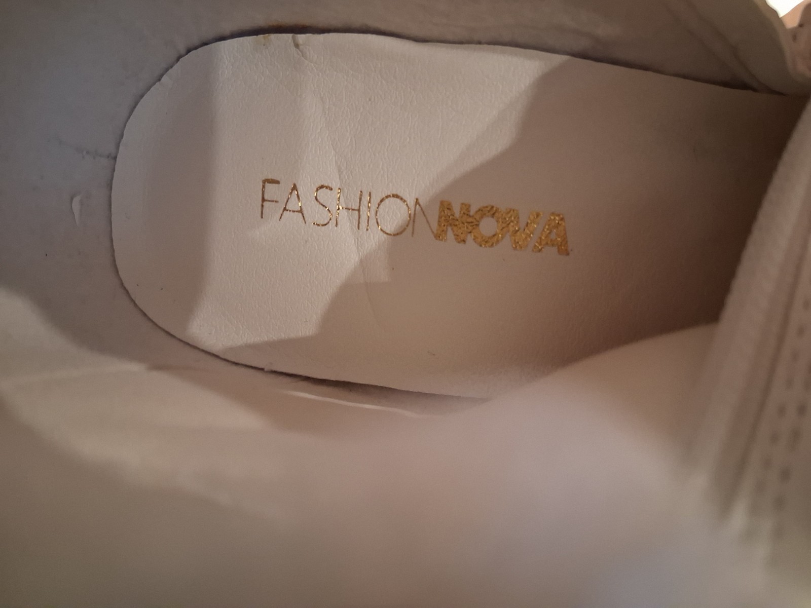 Fashion Nova White Knee High Boots Pointed Toe Block Heel Sz 6 M FNFFF2232 NEW