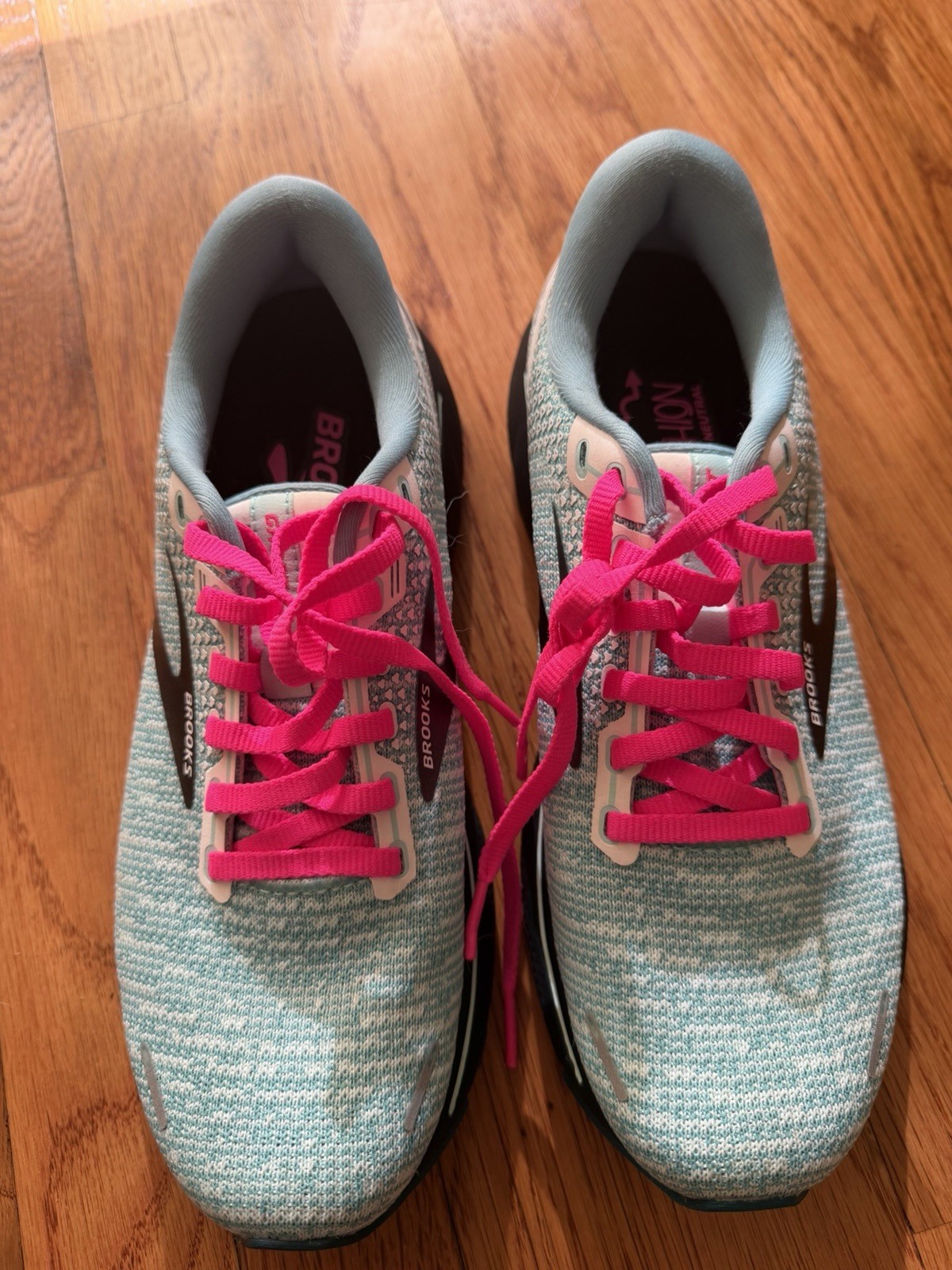 Brooks Ghost Women’s Size 8