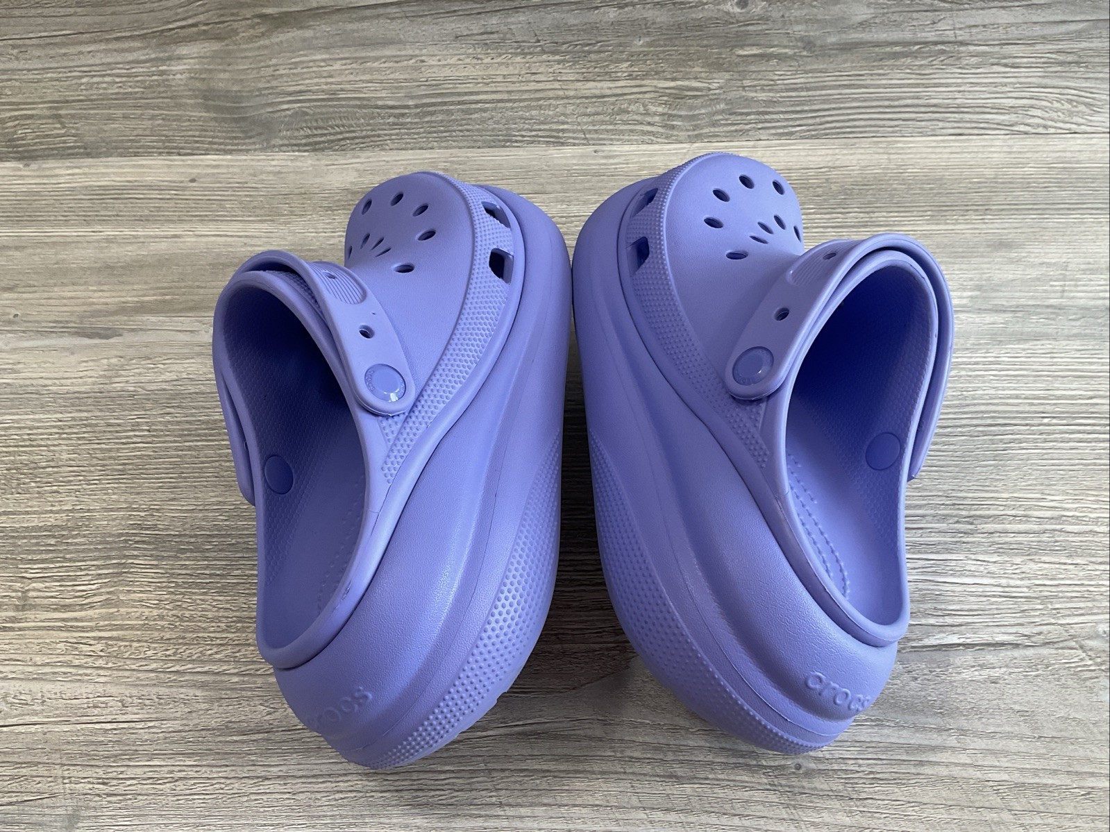 Crocs Womens Classic Crush Platform Chunky Purple lavender Clog 207521 Size 10