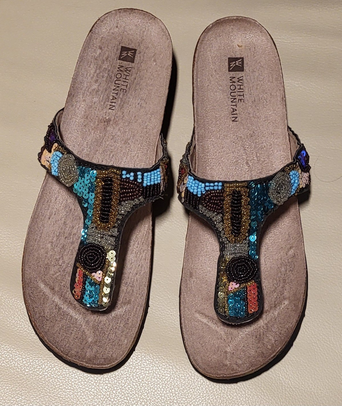 White Mountain Wedge Thong Sandals 7.5M. Brown/Teal/Gold/Blue/Pink Beads. New
