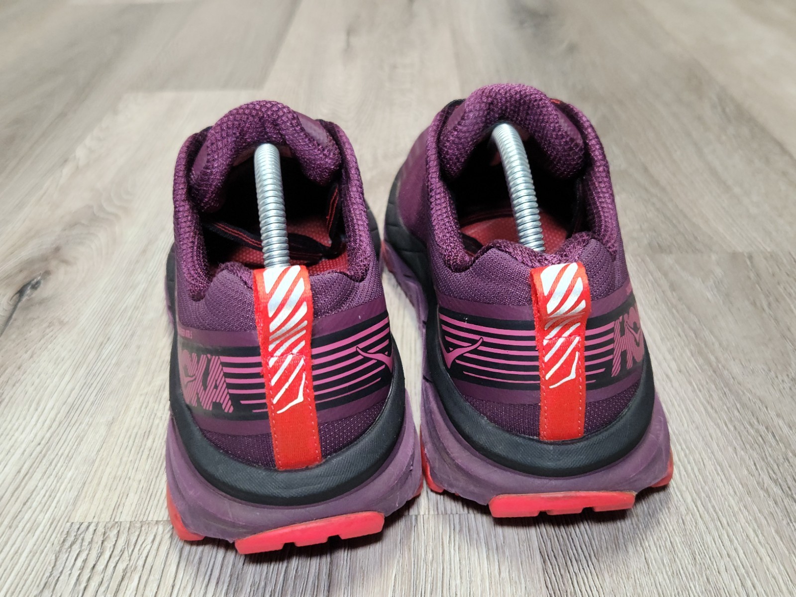 Hoka One One Challenger ATR 5 Running Shoes Womens Size 10.5 Italian Plum Purple