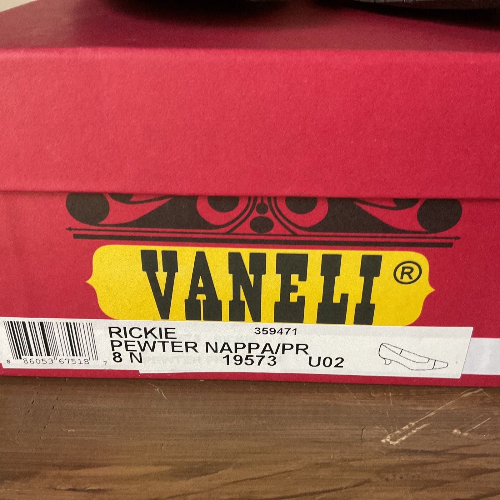 Vaneli Rickie Pewter Nappa 1” Kitten Heel-8N w/Original Box
