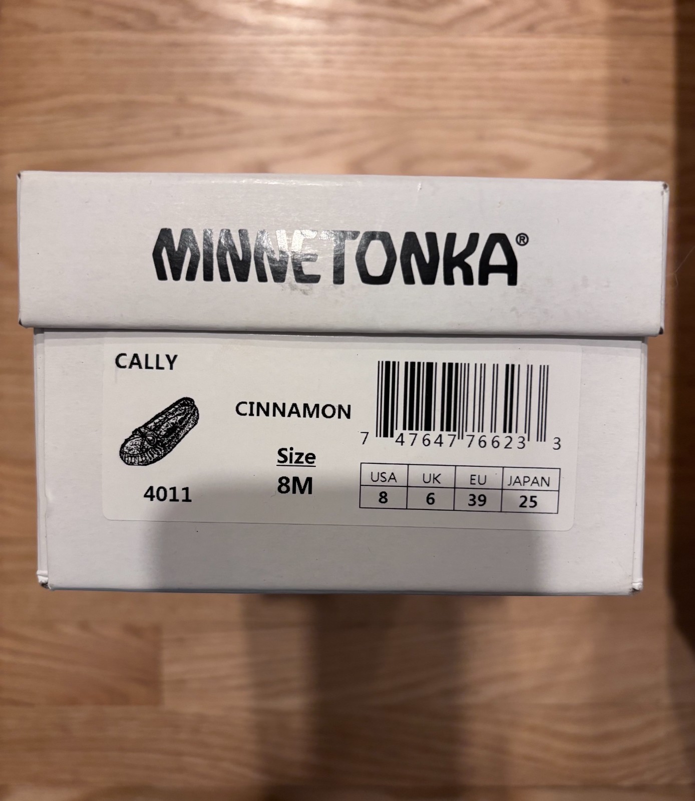 NEW Minnetonka Cally Suede Moccasin Slipper – Size 8