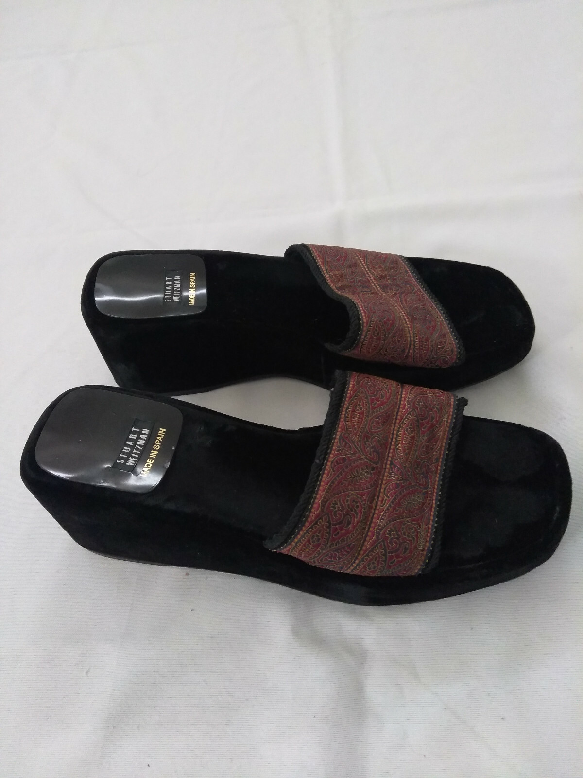 Stuart Weitzman Black Red Paisley Velvet Textile Upper Slides Sandals sz 8 M