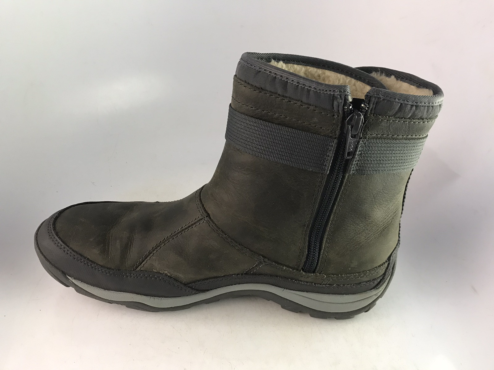 Merrell Women’s Murren Strap Waterproof Snow Boot Pewter Gray Sz 9.5 US