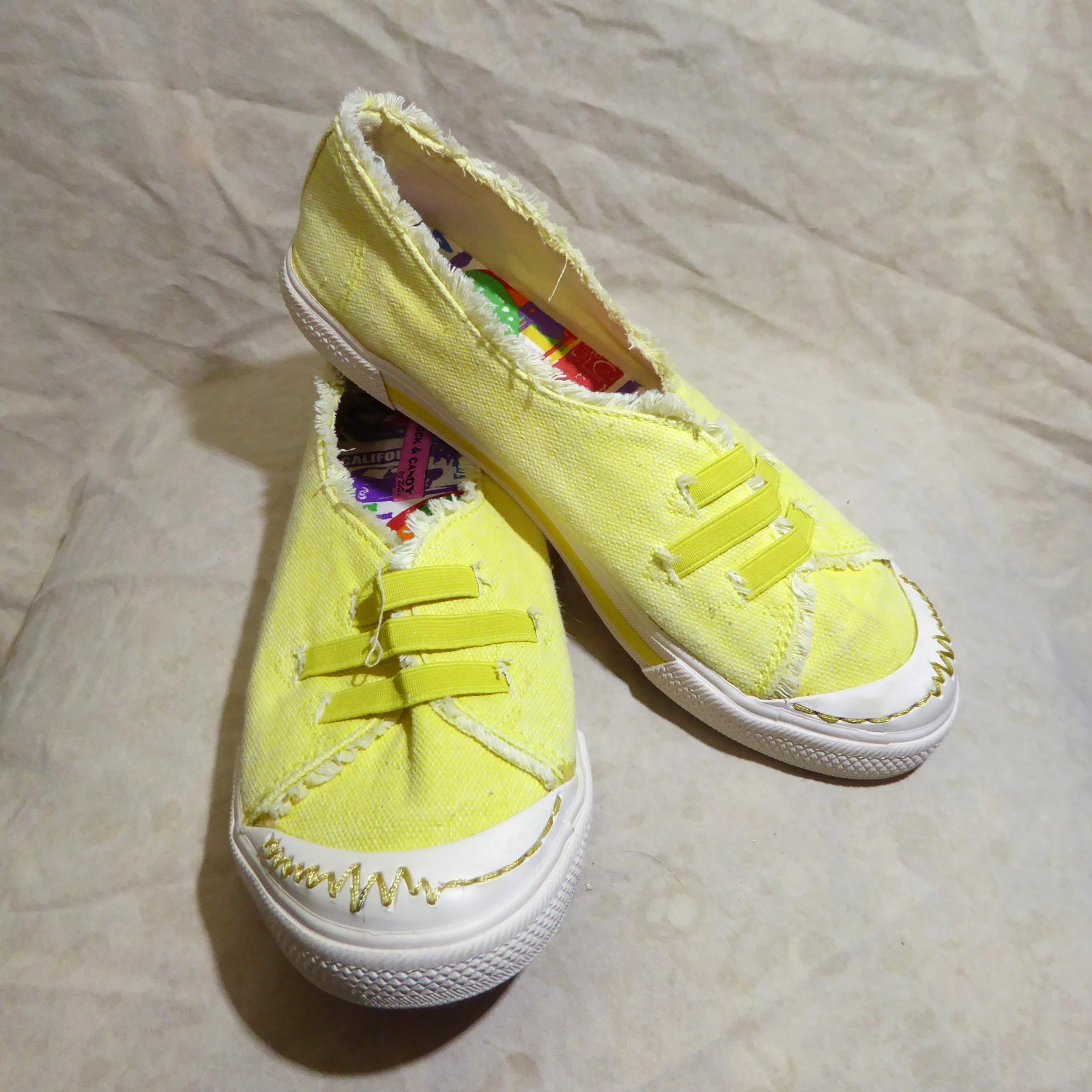 🥿 Rock & Candy Slip-On Snkeakers sz 9 M Lemon Yellow Canvas; Elastic Laces