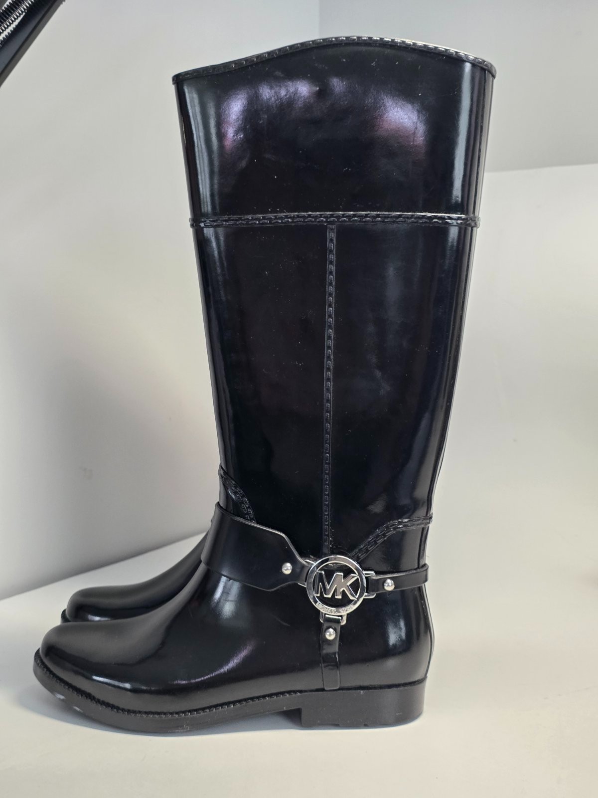 Michael Kors MK Women’s Rain Boots Size 6 M Black Tall Waterproof Rubber Riding